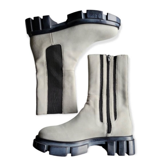 NIB Free People Brooks Lug Sole Suede Chelsea Boot, Dove Gray Mist, 8, 38.5, NWT - Picture 10 of 16